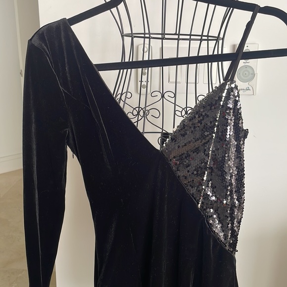 COPY - NWT H:OURS KEEGAN MINI DRESS - Picture 5 of 11